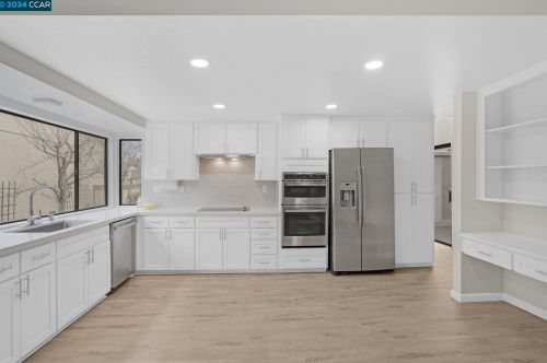 143 Shadowood Dr, Concord CA 94523-1211 exterior