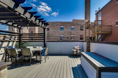 3619 Hermitage Ave, Chicago IL 60613-3506 exterior