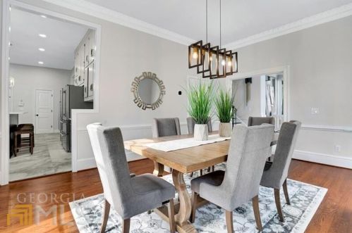 3342 Kilby Pl, Atlanta GA 30327-2214 exterior