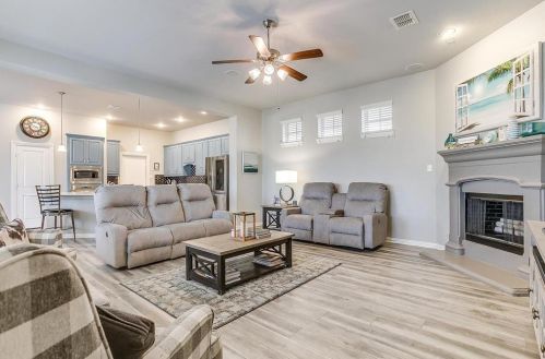 3521 Bans Crown Blvd, Frisco TX 75056-5850 exterior