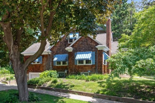 2355 Commonwealth Ave, Saint Paul MN  55108-1603 exterior