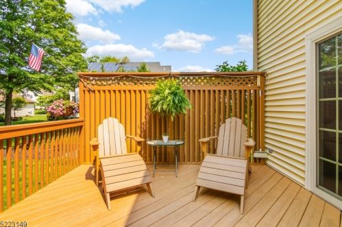 13 Magnolia Ln, Warren NJ 07059-2608 exterior