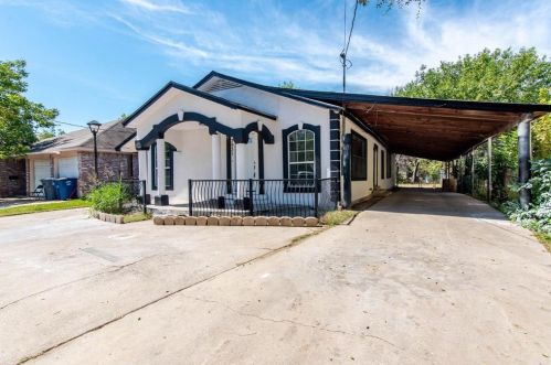 3931 Abilene St, Dallas TX  75212-1012 exterior