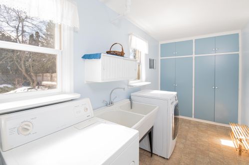 9705 Ctr St, Milwaukee WI 53222-4526 exterior