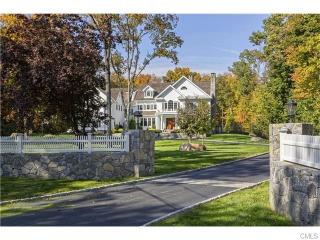7 Fraser Rd, Westport CT  06880-1323 exterior