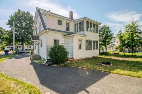 166 Nelson St, West Springfield MA  01089-3043 exterior