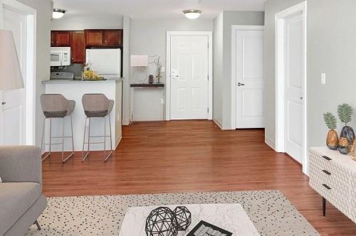 150 Pleasant St, Brookline MA  02446-7114 exterior