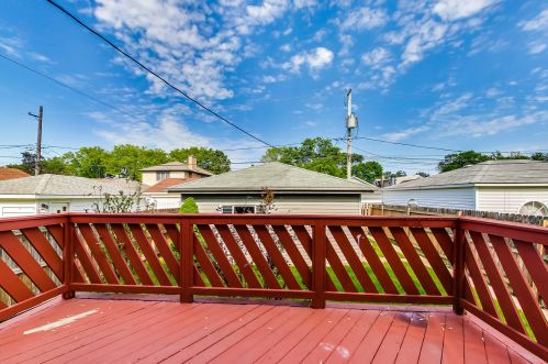 6221 Kildare Ave, Chicago IL 60803-2109 exterior