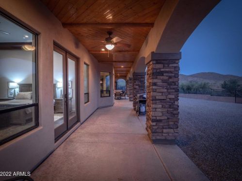 39618 12 St, Phoenix AZ 85086-8850 exterior