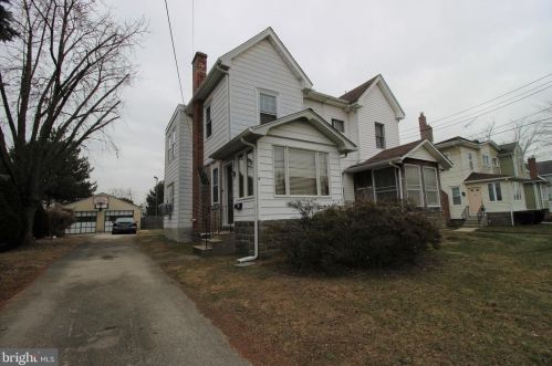 11 Rambler Rd, Manor, PA 19036-1416