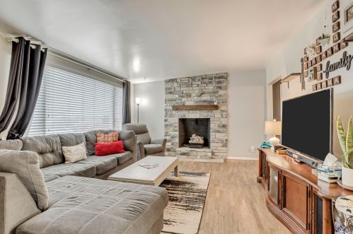 1394 8175, Sandy UT 84093-6617 exterior