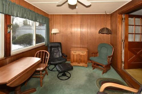 1052 Plymouth St, Windsor CT 06095-3653 exterior