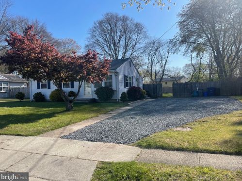 69 Holly Blvd, Southampton NJ  08088-1334 exterior