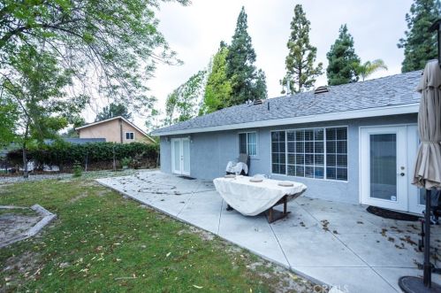 1910 Domingo Rd, Fullerton CA 92835-3411 exterior