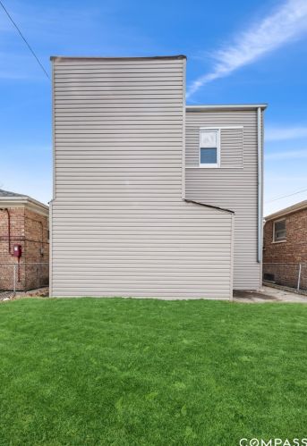 310 109th St, Chicago IL  60628-3310 exterior