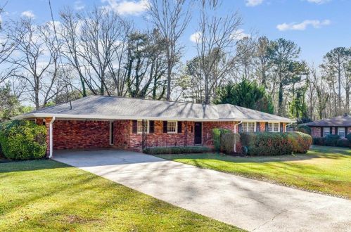 4143 Laynewood Cir, Tucker, GA 30084-2222