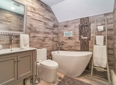 8 White Spruce Cir, Commack NY 11725-4323 exterior