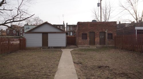 4960 Odell St, Saint Louis MO 63139-2516 exterior