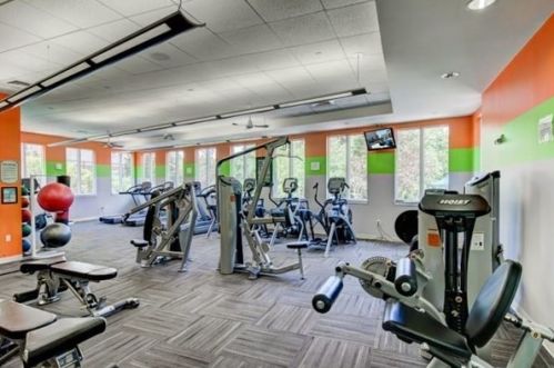 1 Cityview Ln, Quincy MA 02169-4674 exterior