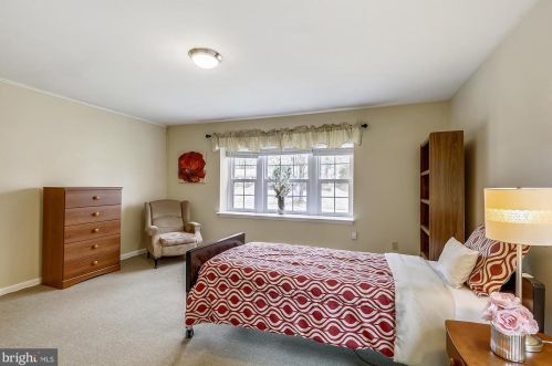 2804 Blazer Ct, Silver Spring MD 20906-2319 exterior