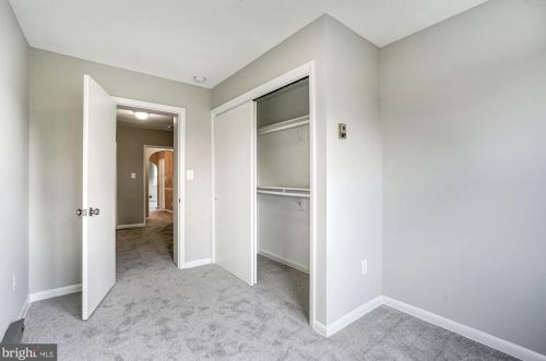 872 Bellevue St, Washington DC 20032-6002 exterior