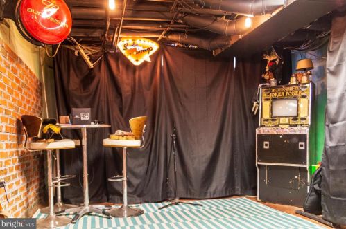 2308 Cumberland St, Philadelphia PA 19132-4119 exterior