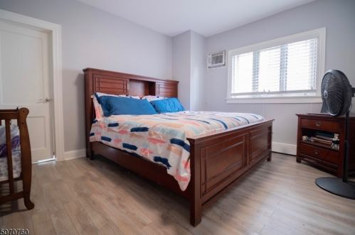 25 Forest Ave, Paterson NJ 07506-1826 exterior