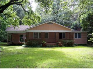 3409 Alba Club Rd, Mobile, AL 36605-4367