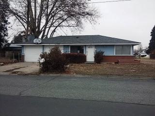 1401 Pierce St, Yakima WA  98902-5747 exterior