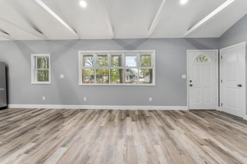 376 Barnegat Ave, Berkeley Township NJ  08721-1112 exterior