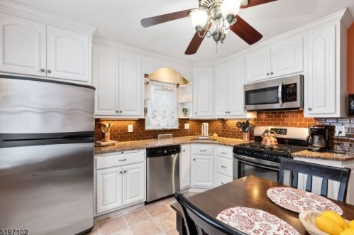 507 Warren St, Scotch Plains NJ 07076-1923 exterior