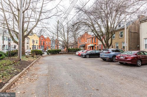 249 New Holland Ave, Lancaster PA 17602-2301 exterior