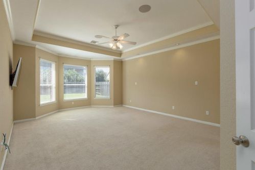 8611 Jackson Crk Bnd Ln, Humble TX 77396-3780 exterior