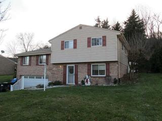 1059 Balmoral Dr, Pittsburgh PA  15237-6217 exterior