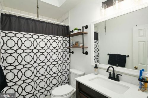 8615 Jackson St, Philadelphia PA  19136-2107 exterior