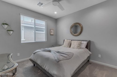 22034 28 Pl, Phoenix AZ 85008-4702 exterior