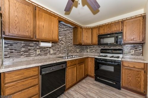 15 Newton Pl, Irvington NJ 07111-1408 exterior