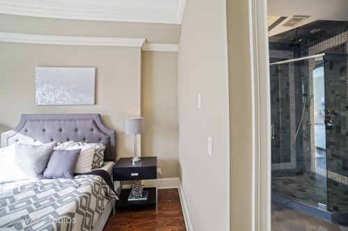 4471 Lk Park Ave, Chicago IL 60653-4510 exterior