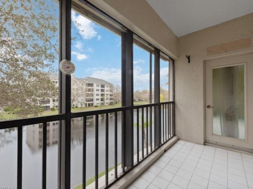 201 Arbor Lake Dr, Naples FL 34110-8637 exterior