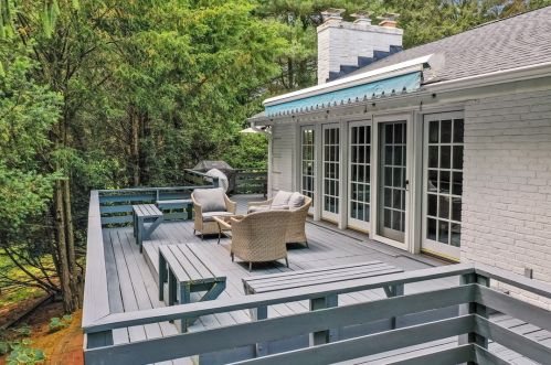 10 Chapel Ridge Rd, Pittsburgh PA  15238-1806 exterior