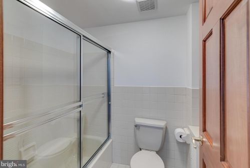 747 3 St, Philadelphia PA 19147-3324 exterior