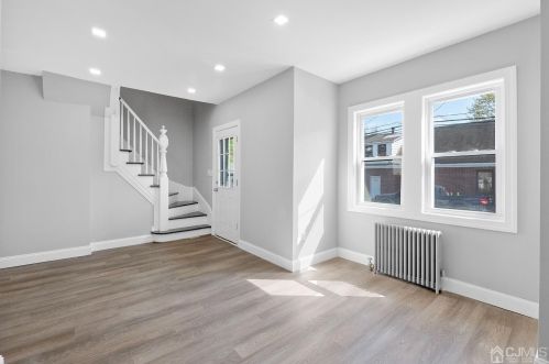 484 Compton Ave, Perth Amboy NJ  08861-3039 exterior