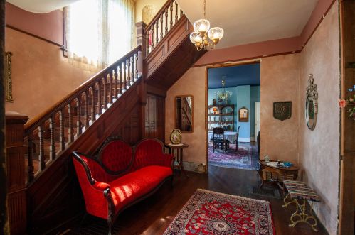 2735 State St, Milwaukee WI 53208-3549 exterior