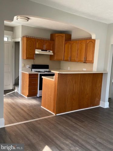 127 7 Ave, Haddon Heights NJ 08035-1828 exterior