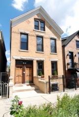 2122 Charleston St, Chicago IL  60647-3348 exterior
