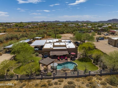 40115 3rd St, Phoenix AZ  85086-8606 exterior