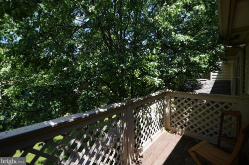 910 Foxmeadow Dr, Limerick PA 19468-1552 exterior