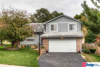 7647 80th St, Omaha, NE 68122-1411