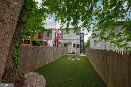 564 Plum St, Lancaster PA 17602-2349 exterior