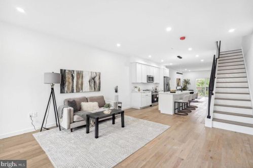 2523 Elvans Rd, Washington DC 20020-3505 exterior